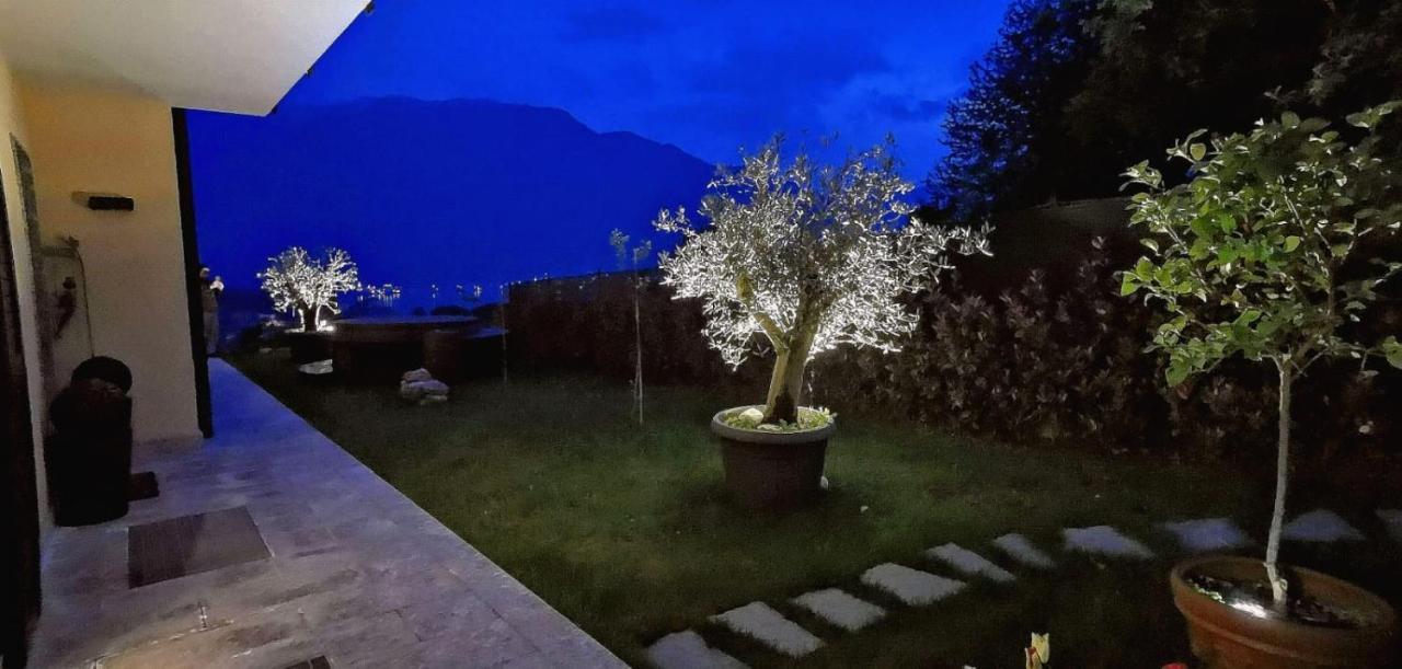 Magic Garden With Jacuzzi-Pool And Luxury Lake Como View Ленно Екстер'єр фото